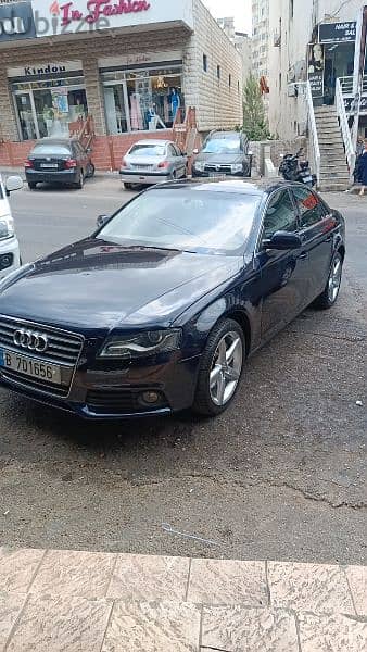 Audi A4 2011 1