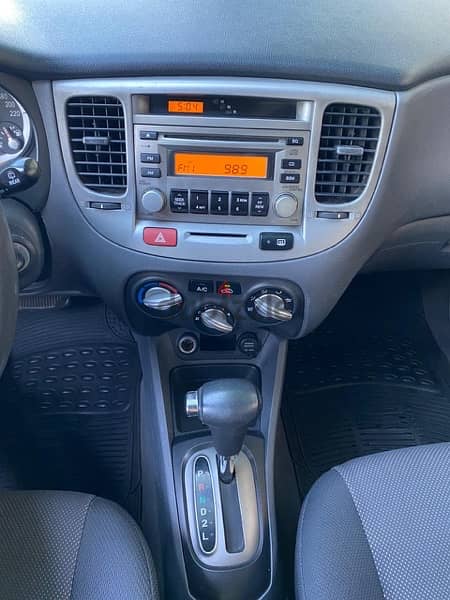 Kia Rio Hatchback 2006 5