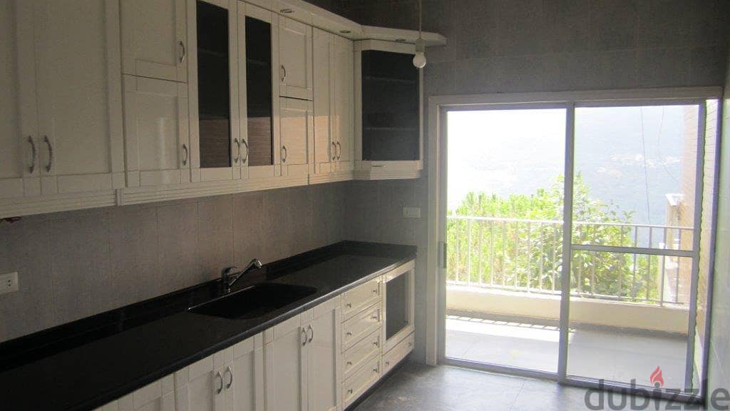 Sea View Apartment For Sale In Broumana 4