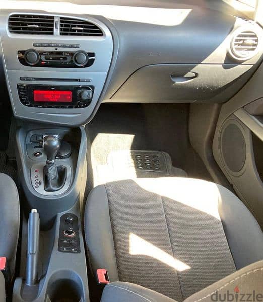 Seat Leon 2010 full automatic 1.8 مصدر الشركة لبنان 11