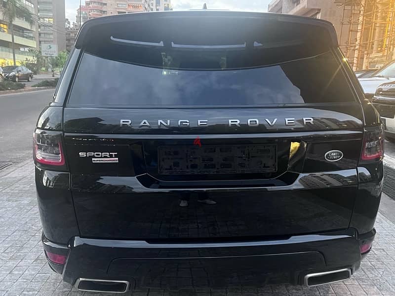 Land Rover Range Rover Sport 2018 4