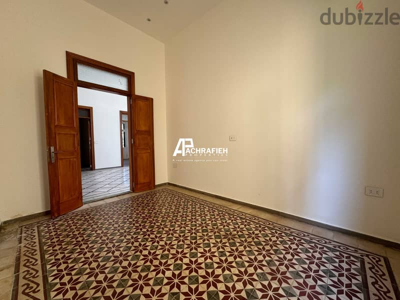 100 SQM - Office for Rent in Mar Mkhayel 6