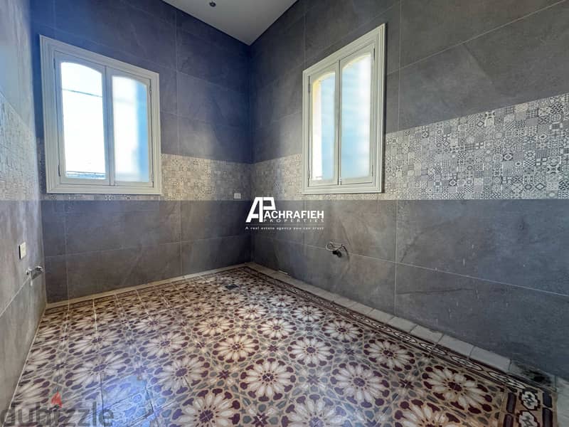 100 SQM - Office for Rent in Mar Mkhayel 8