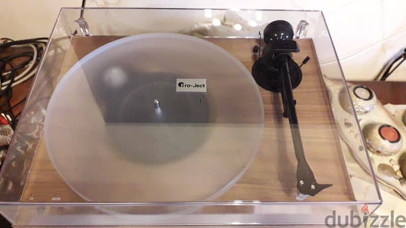 Turntable pro-ject X1 ,as new condition 2