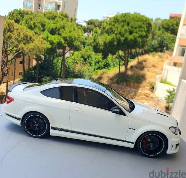 diecast Mercedes C63 amg coupe 
By Gt spirit 
Limited Edition i 2