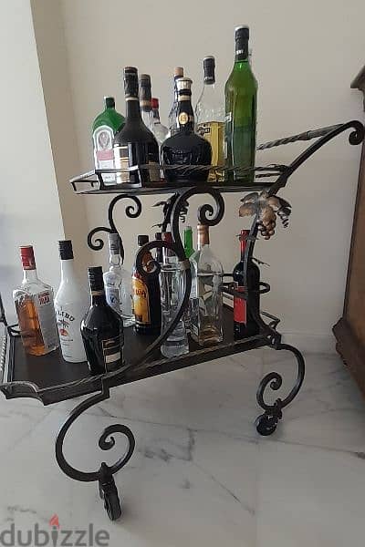 trolley with decoration stand 1