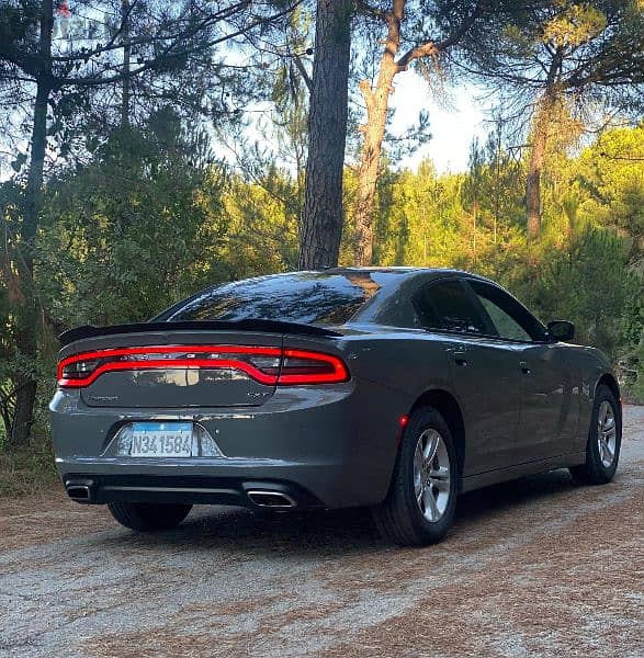 Dodge Charger 2018 3