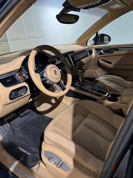 Porsche Macan S Company Source 1 Owner Under warranty 4