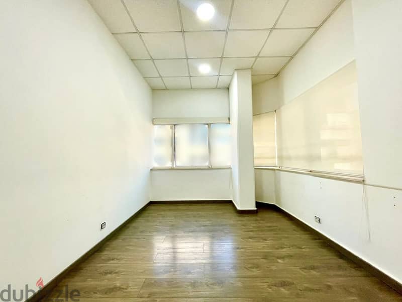 JH24-3650 Office 125m for rent in Jdeideh ( All Inclusive ) $ 860 cash 1