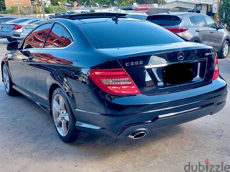 Mercedes-Benz C-Class 2012 1