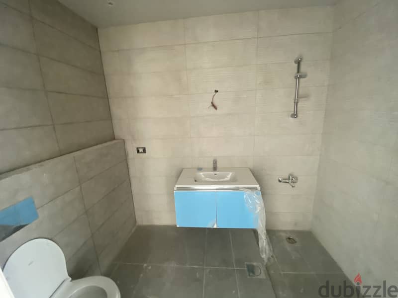 RWB141AS - Apartment for sale in Jbeil 7