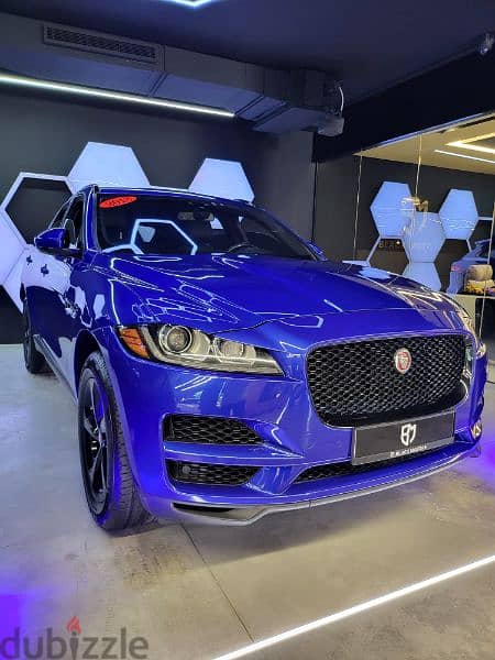 Jaguar F-Pace 2018 1