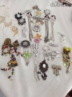 broche collection