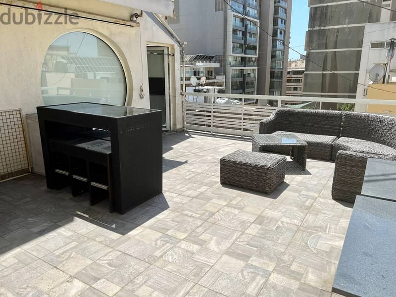 Apartment for Sale in Hamra Ras Beirutشقة للبيع في حمرا راس بيروت 10