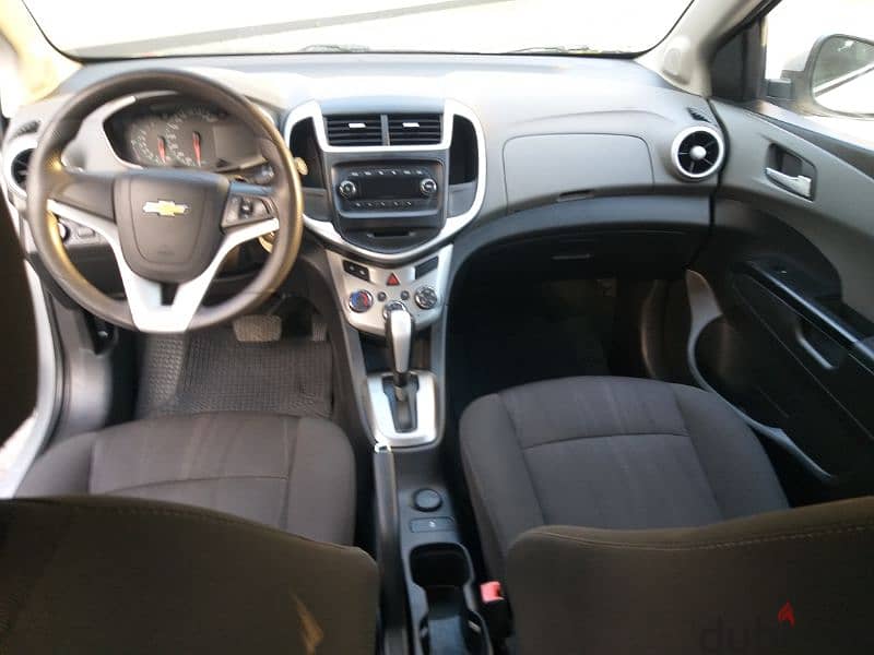 Chevrolet Aveo 2018 5