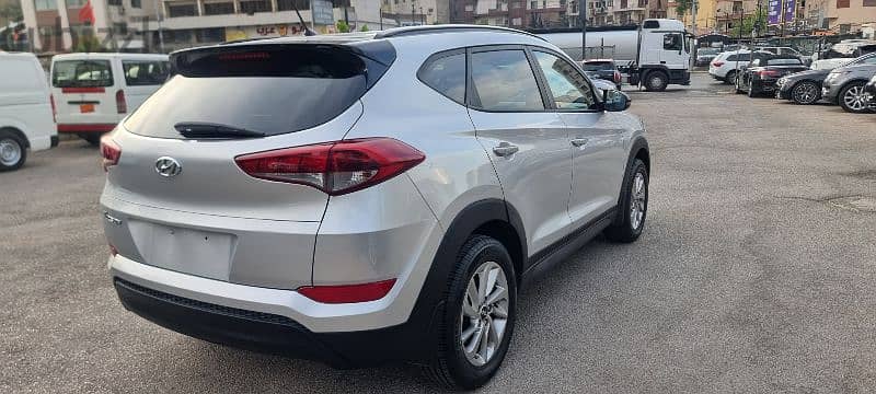 Hyundai Tucson 2017 3