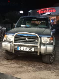 Mitsubishi Pajero 1991