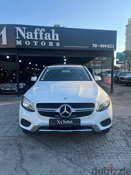 GLC 300 Coupe 4 matic 2017 (Clean Carfax) Original Paint!!! 0