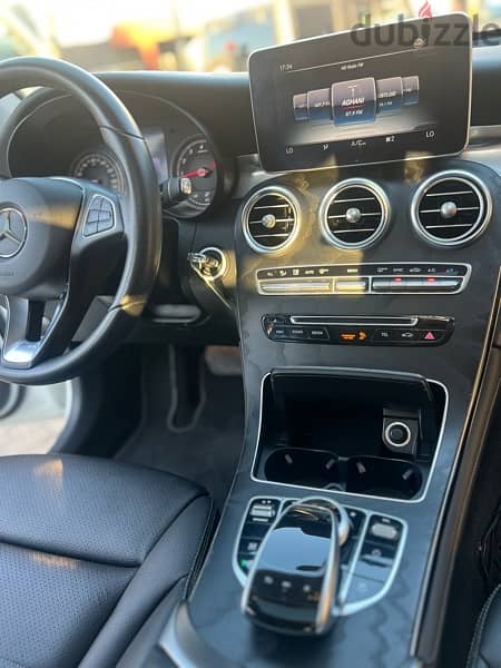 GLC 300 Coupe 4 matic 2017 (Clean Carfax) Original Paint!!! 8