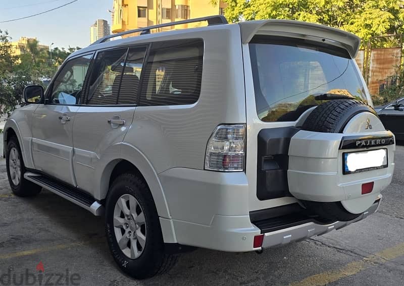 Mitsubishi Pajero 2013 6