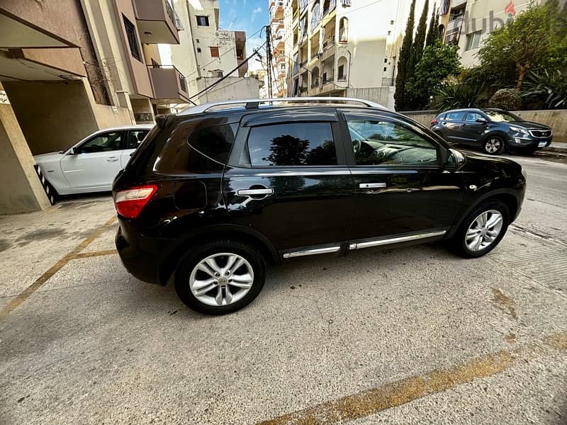 Nissan Qashqai 2014 3