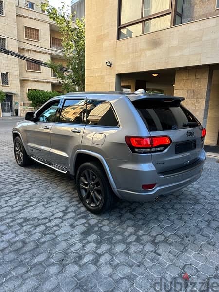 Jeep Grand Cherokee Limited Plus 75th anniversary 2017 gray on black 4