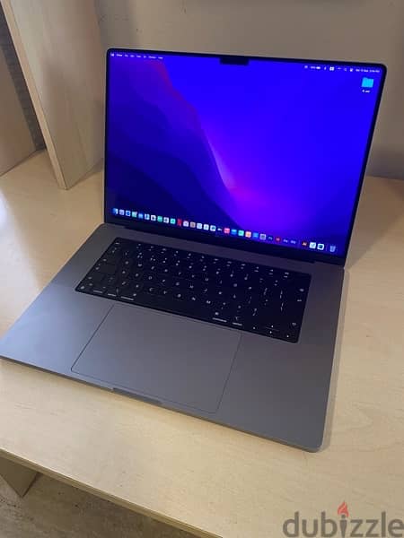 Apple MacBook pro 16” M2 Pro 2023 1