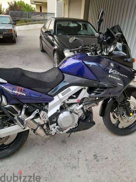 suzuki 1000cc v-storm 1