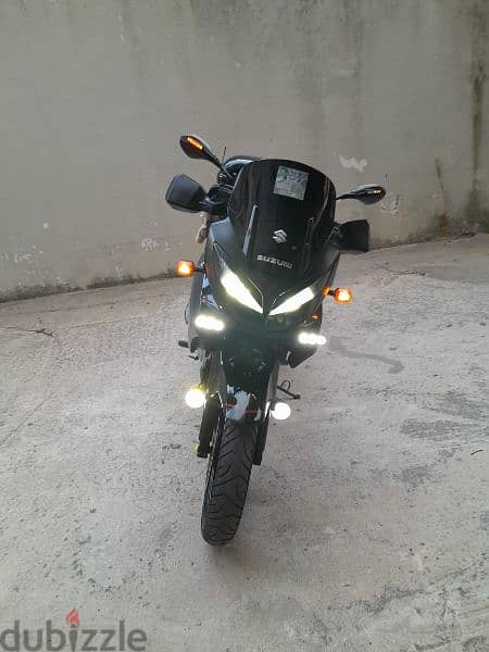 suzuki 1000cc v-storm 2