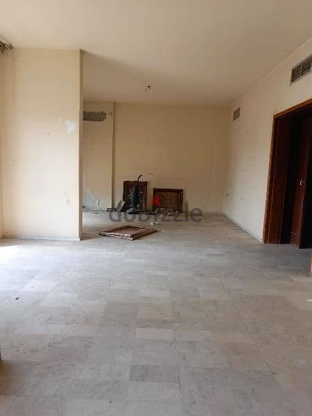 Sea View l 220 SQM Apartment in Ramlet el Bayda I Ref: AK 0