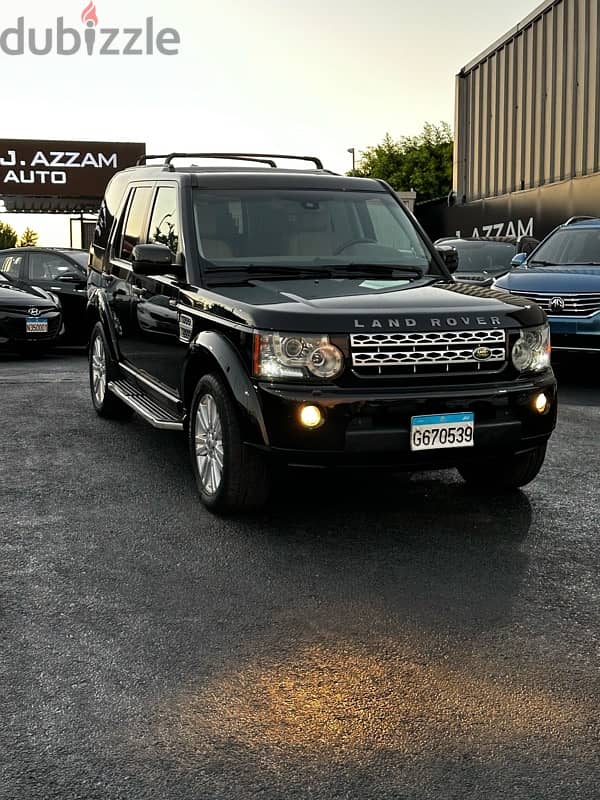 Land Rover LR4 2010 1