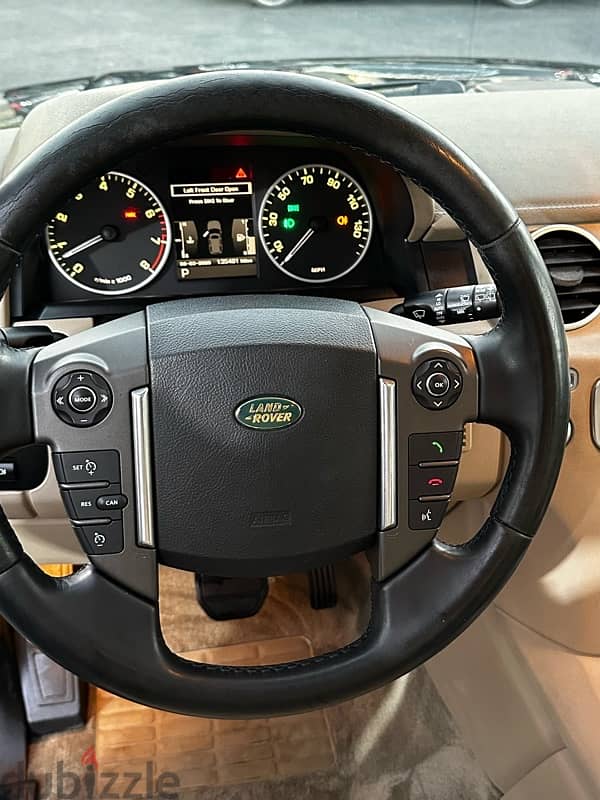 Land Rover LR4 2010 8