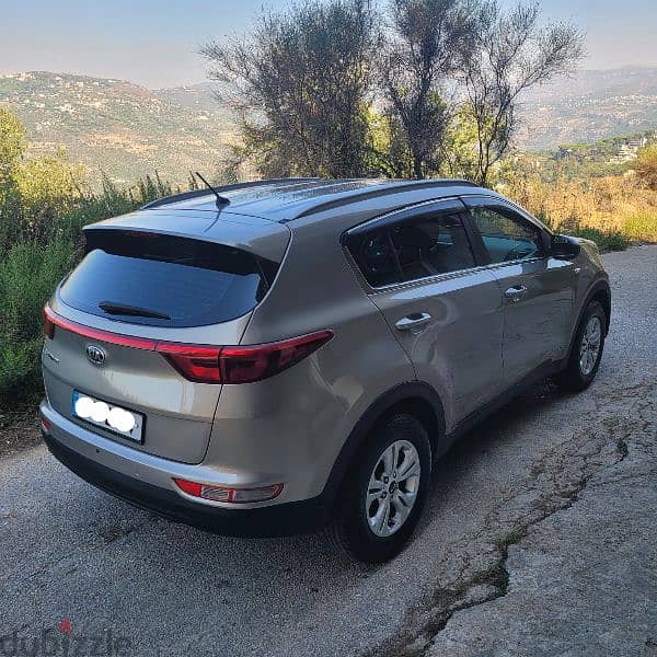 Kia Sportage 2017 4WD lebanese company source 6