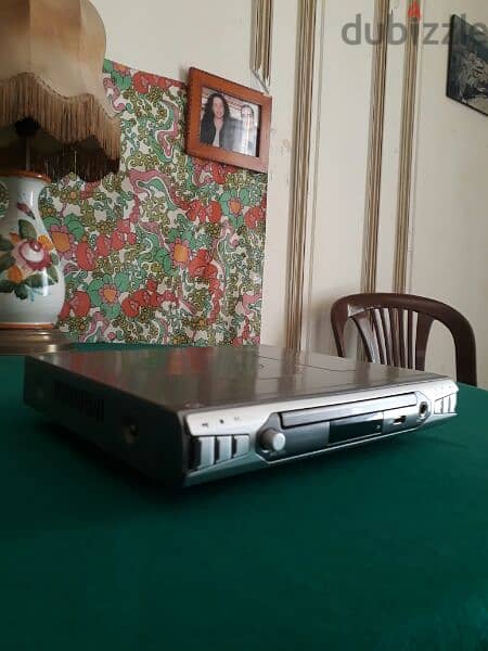 DVD PLAYER ( MP3, USB, RCA, REMOTE ) 1