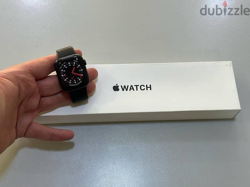 Apple Watch SE 2 45Mm super clean in excellent condition 2