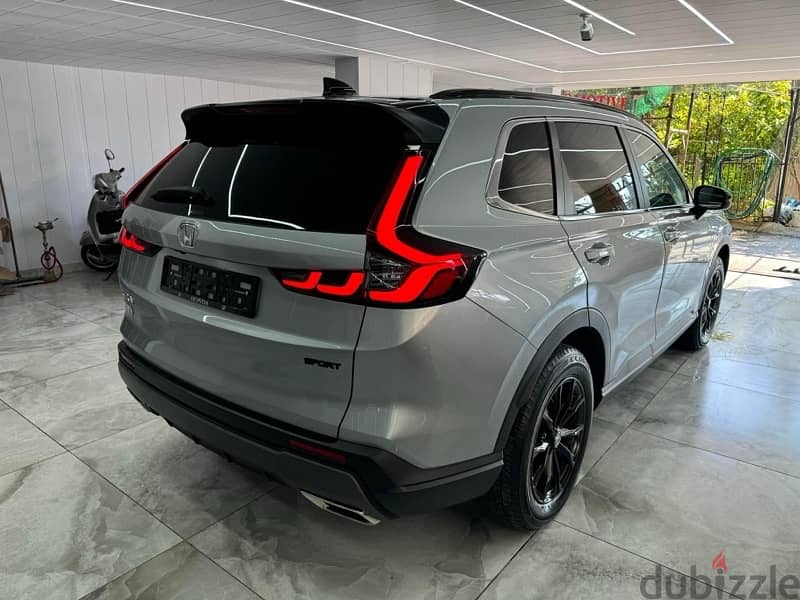 Honda CR-V hybrid 2024 3