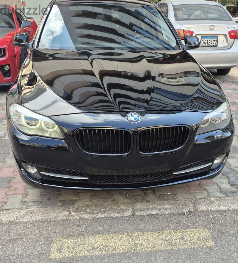 BMW 5-Series 2012 528 1