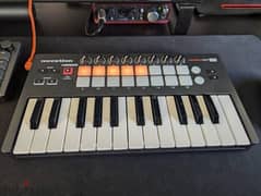 Novation Launchkey Mini mk1 0