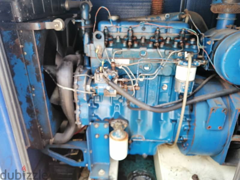 4150$   Perkins 40 kw عرض مغري مولد 3