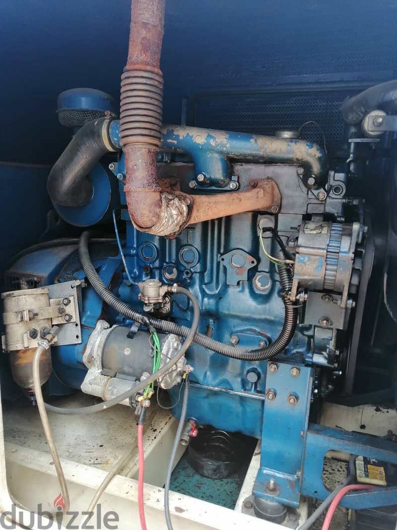 4150$   Perkins 40 kw عرض مغري مولد 12