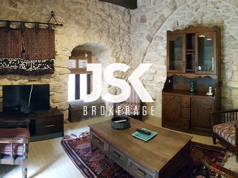 L04226-Apartment For Rent In The Old Town of Aamchit 0