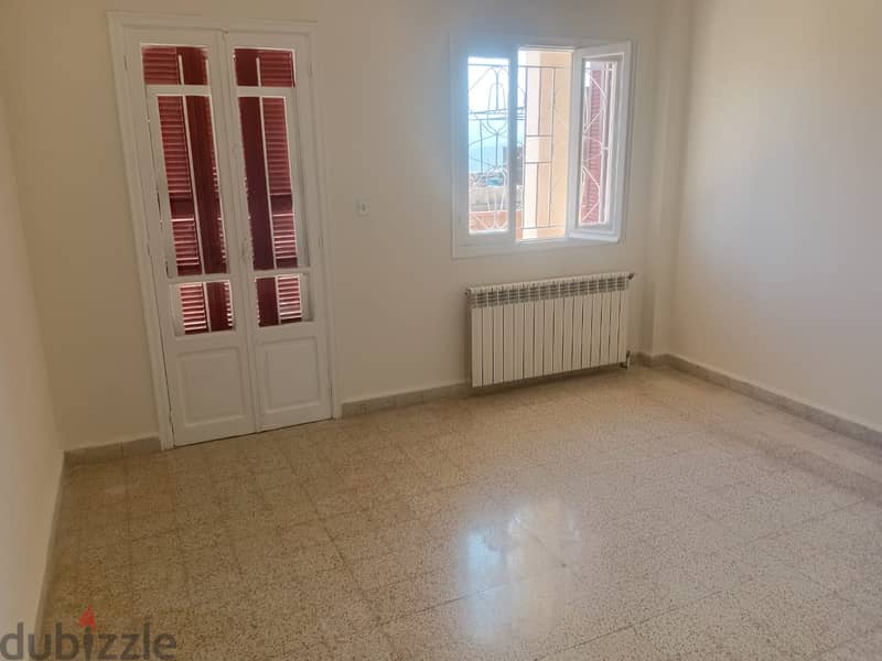 Apartment for rent in Beit Merry شقة للايجار في بيت مري 3