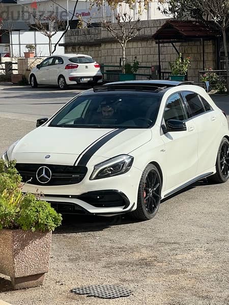 Mercedes-Benz A-Class 2017 4