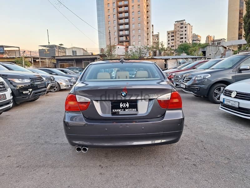 BMW 325i Model 2006 4