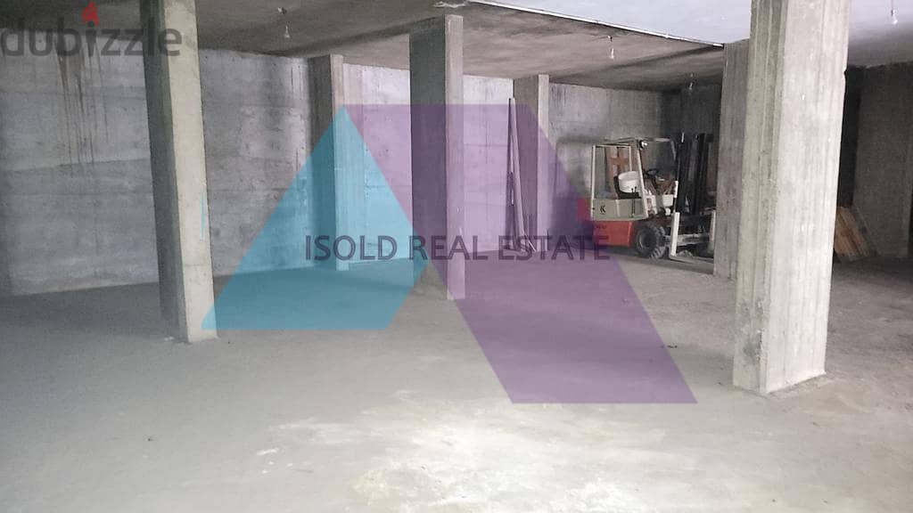 Amazing 600 m2 Shop/Warehouse in Mansourieh for Rent 7