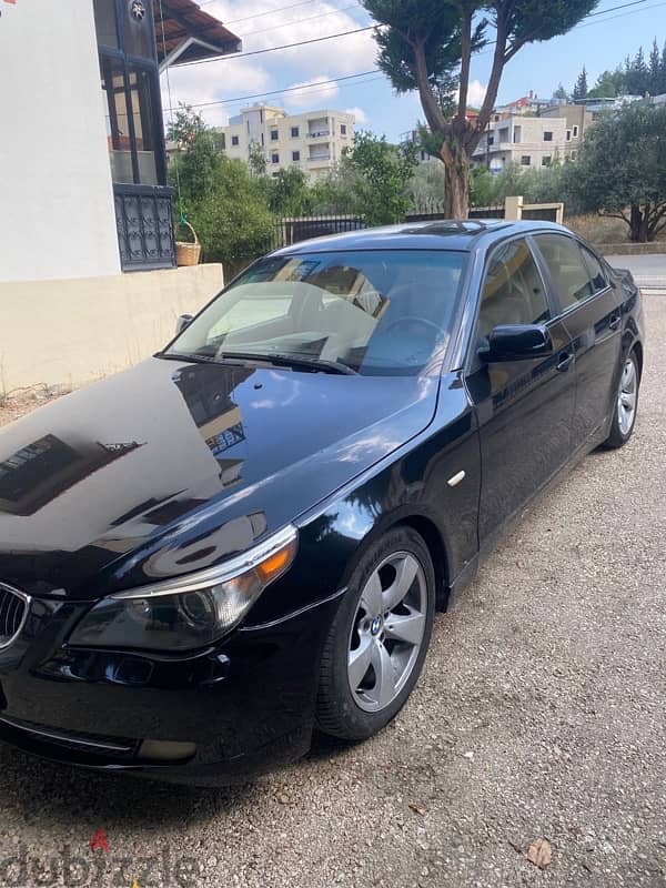 BMW 5-Series 2005 1