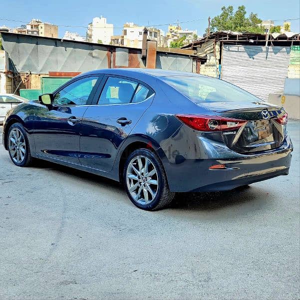 Mazda 3 2018 TOURING full 1