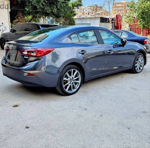 Mazda 3 2018 TOURING full 3