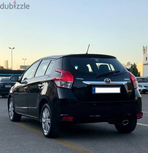 Toyota Yaris 2015 3