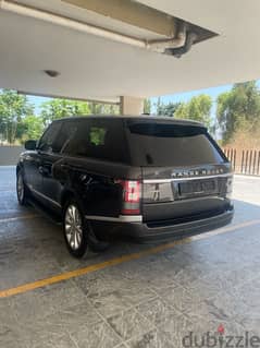 Range Rover vogue v8 . company source . low mileage .